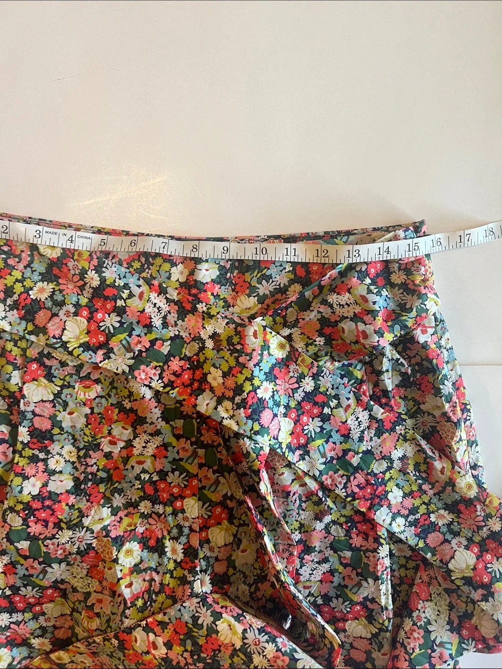 J.Crew x Liberty Fabrics Floral Shorts Attached Tie Waist 10 Cottagecore Preppy